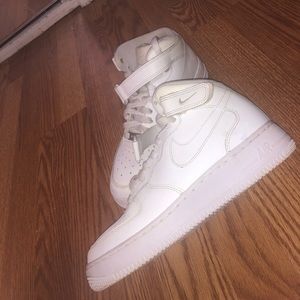 High rise Air Force 1